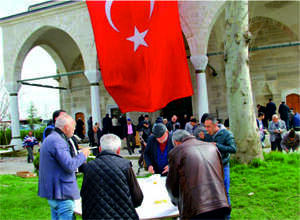 ilçemizde Cuma Namazı Öncesi  Şehitler için Mevlid Okutuldu