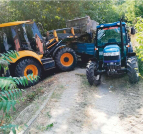 Doğandere Mevkiinde Kanal Temizleme Çalışması