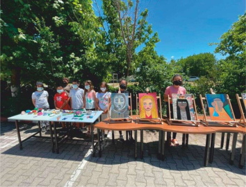 Abalar Köyü Ortaokulu Öğrenci ve Öğretmenlerden Resim Sergisi