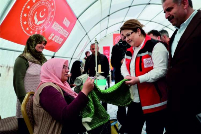 Bakanlık, Depremzede Kadınlar için iş Atölyeleri Kuruyor