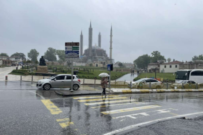 EDİRNE'DE SAĞANAK ETKİLİ OLUYOR