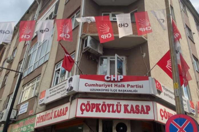 CHP'Lİ BAŞKAN YARDIMCISI ULUSOY GAZETECİYE HAKARETTEN HAPİS CEZASI ALDI