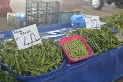 BAKLA GÜLDÜRDÜ, BEZELYE AĞLATTI