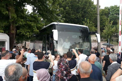 HACI ADAYLARI KUTSAL TOPRAKLARA UĞURLANDI