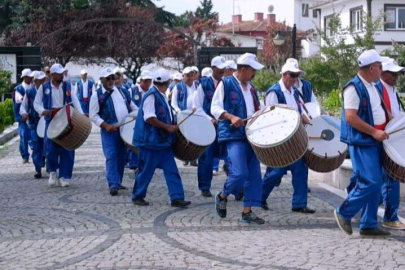 DAVULLU ZURNALI DAVET BAŞLADI