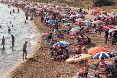 TATİLCİLER EKMEK VE SU SIKINTISI YAŞADI