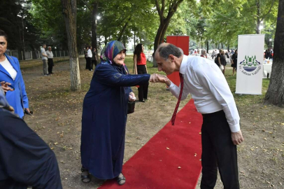 ŞEHİT VE AİLELERİ ONURUNA..