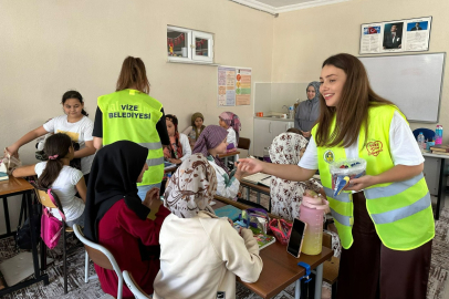 KUR’AN KURSU ÖĞRENCİLERİNE DONDURMA