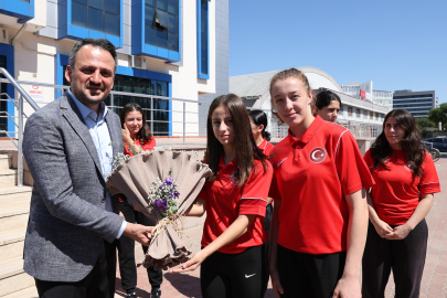 EMİNOĞLU EDİRNE'DE SPORCULARLA BİR ARAYA GELDİ