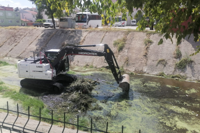 KIRKAVAK DERESİ'NDE TEMİZLİK ÇALIŞMASI