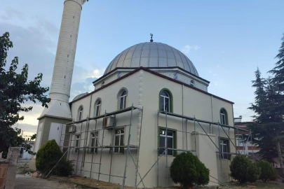 GÖKÇETEPE CAMİİ'NİN DIŞ CEPHESİ ONARILDI