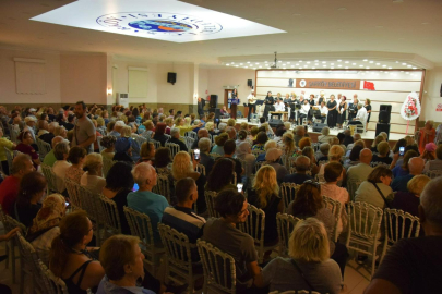 ŞARKÖY GÖNÜLLÜLERİ KOROSU’NDAN KONSER