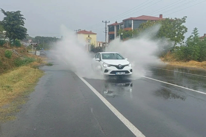 TEKİRDAĞ'DA SOKAKLAR DERE GİBİ AKTI