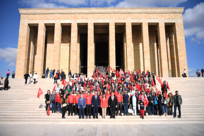 100 KEŞANLI ATATÜRK’ÜN HUZURUNA ÇIKTI