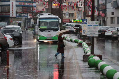 KIRKLARELİ VE TEKİRDAĞ’DA SAĞANAK ETKİLİ OLUYOR