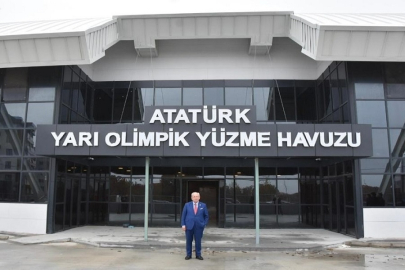 Atatürk Yarı Olimpik Yüzme Havuzu yapımı bitti