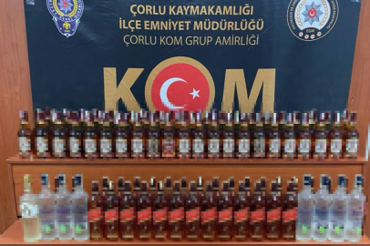 143 şişe gümrük kaçağı içki yakalandı