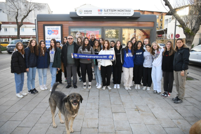 Keşan kız voleybol takımı Çanakkale’ye uğurlandı