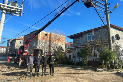 Cumhuriyet Mahallesi’nin elektrik sorunu çözülüyor