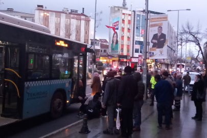 Halk otobüsü yayaya çarptı