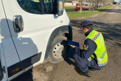 Büyükdöllük’te okul servislerine denetim