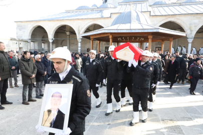 Karagöz son yolculuğuna uğurlandı