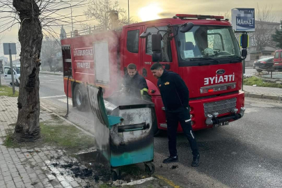 Çöp konteynerinde yangın