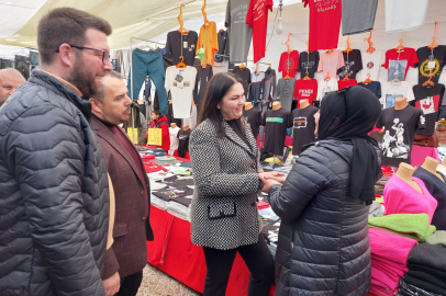 İba, Cumartesi Pazarı’nda dert dinledi