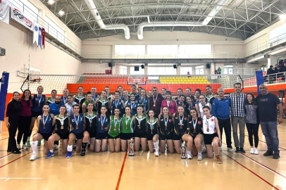 Üniversitelerarası bölgesel lig voleybol müsabakaları sona erdi