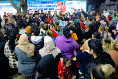 Akın Çavuşbey Mahallesi'ni ziyaret etti