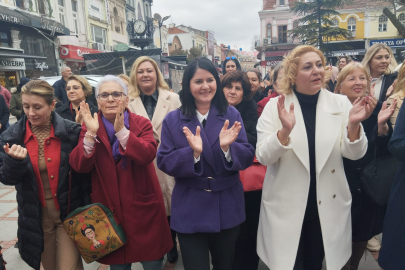 CHP’li kadınların 8 Mart etkinliği