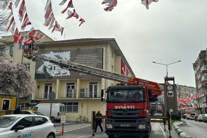 Yasak alanlara asılan poster ve bayraklar kaldırıldı