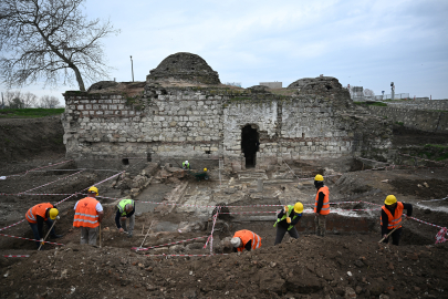 Gazi Mihal Hamamı'nın restorasyonu devam ediyor