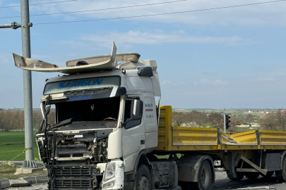 5 kişinin öldüğü trafik kazasında 2 sürücü tutuklandı