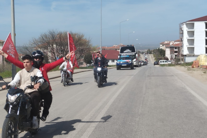 CHP, seçim çalışmasını konvoyla noktaladı