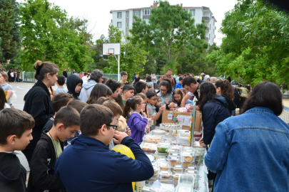 75. Yıl İlkokulu’nda kermes düzenlendi