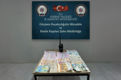 Edirne'de 2 Göçmen Kaçakçılığı Şüphelisi Tutuklandı