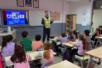 Jandarmadan Çocuklara Trafik Eğitimi