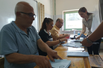 Edirne'deki Muhtarlık Seçiminde Oy Sayımı Başladı