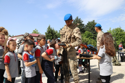 Öğrencilerden Edirne İl Jandarma Komutanlığına Ziyaret