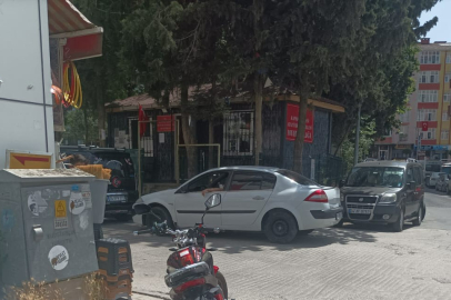 Ticari Taksi Motosikletle Çarpıştı: 1 Yaralı