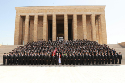 Bakan Yerlikaya, Anıtkabir'i Ziyaret Etti