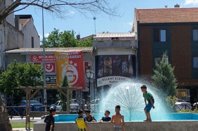 Tekirdağ'da Çocukların Süs Havuzunda Tehlikeli Oyunu