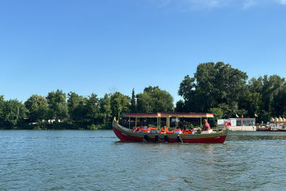 Meriç Nehri'nde Kancabaş Kayıklar İçin Engel Kalmadı