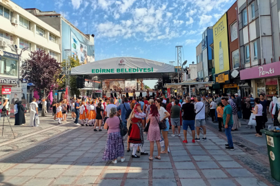 Edirne’de Balkan Folklor Festivali Başladı