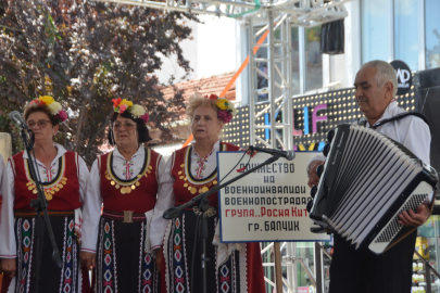 Edirne'de 4’üncü Balkan Folklor Festivali Devam Ediyor