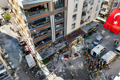 Bakan Göktaş'tan İzmir'deki Patlamaya İlişkin Açıklama