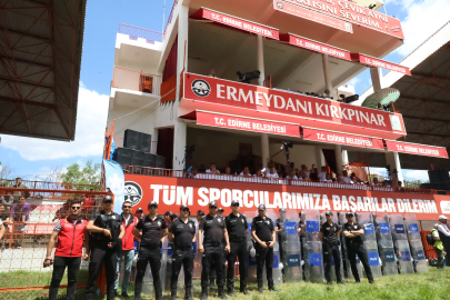 Kırkpınar'da Polisin Yoğun Mesaisi Sürüyor