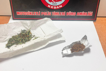 Keşan’da 3 Kişinin Üzerinden 9,48 Gram Uyuşturucu Ele Geçirildi