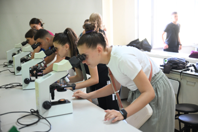 Balkanlar'dan Gelen Öğrenciler Edirne’de Fen ve Teknoloji Deneyleri Yaptı